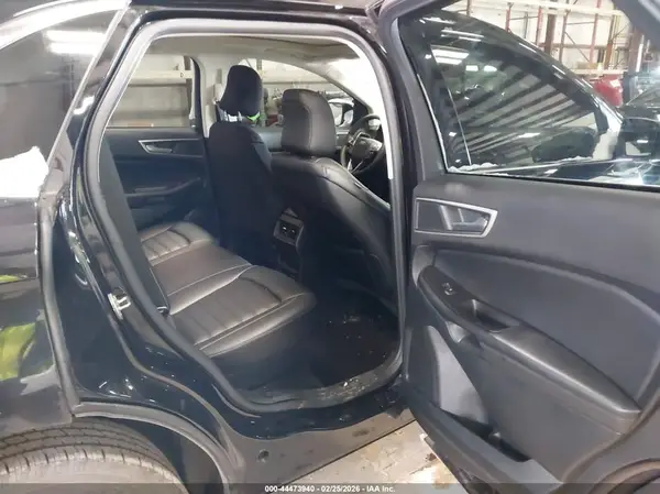 2FMPK4J9XNBA96847 2022 FORD EDGE - Image 8