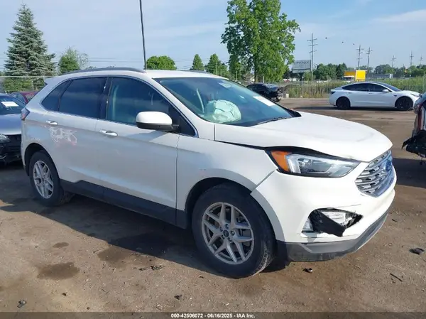 2FMPK4J9XNBB14165 2022 FORD EDGE - Image 1