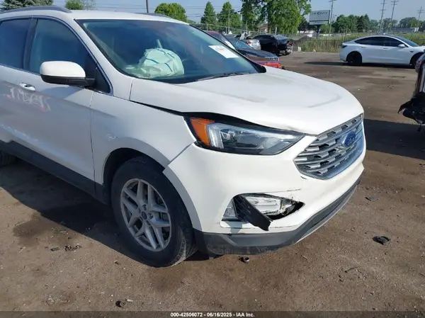 2022 FORD EDGE auction photo 6
