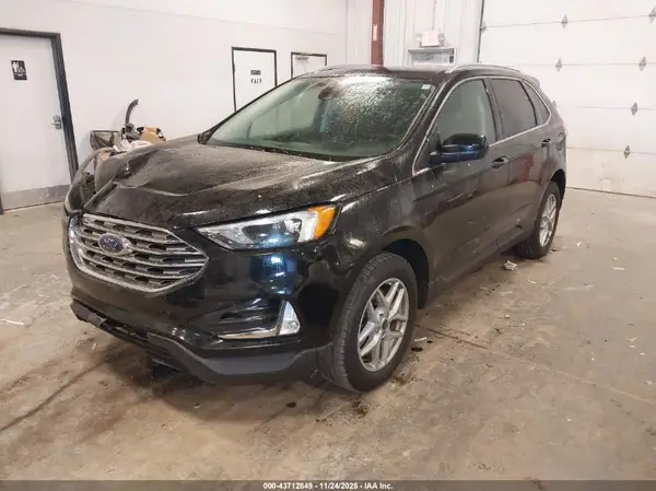 2FMPK4J9XNBB16658 2022 FORD EDGE - Image 2