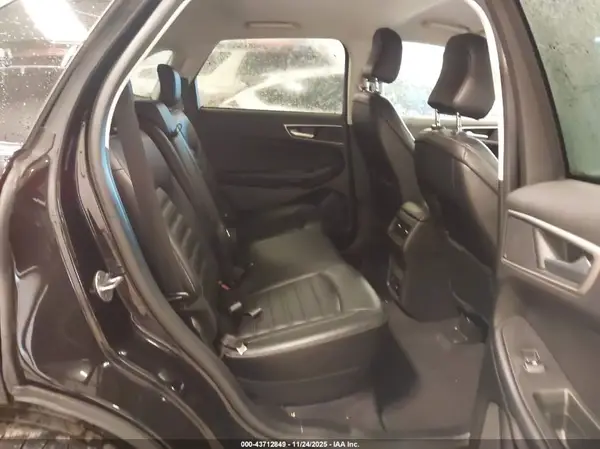 2FMPK4J9XNBB16658 2022 FORD EDGE - Image 8