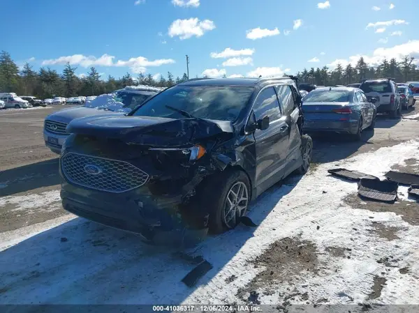 2FMPK4J9XRBA29350 2024 FORD EDGE - Image 2