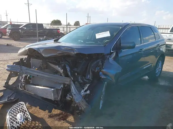 2FMPK4J9XRBA44012 2024 FORD EDGE - Image 2