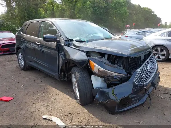 2FMPK4J9XRBA57083 2024 FORD EDGE - Image 1