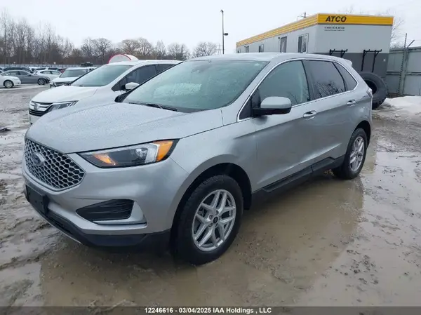 2FMPK4J9XRBA64101 2024 FORD EDGE - Image 2