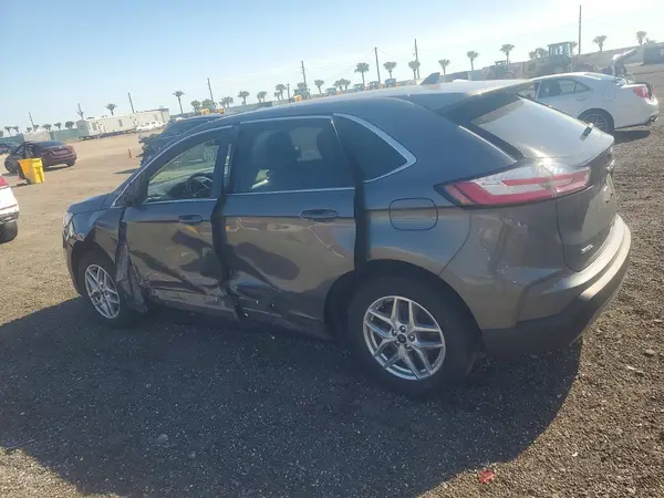 2FMPK4J9XRBA67869 2024 FORD EDGE - Image 2