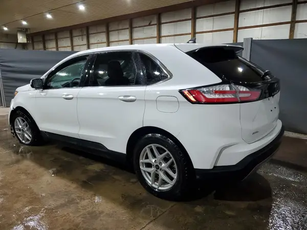 2FMPK4J9XRBA69976 2024 FORD EDGE - Image 2