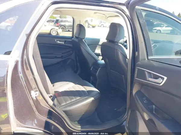 2FMPK4J9XRBA70531 2024 FORD EDGE - Image 8