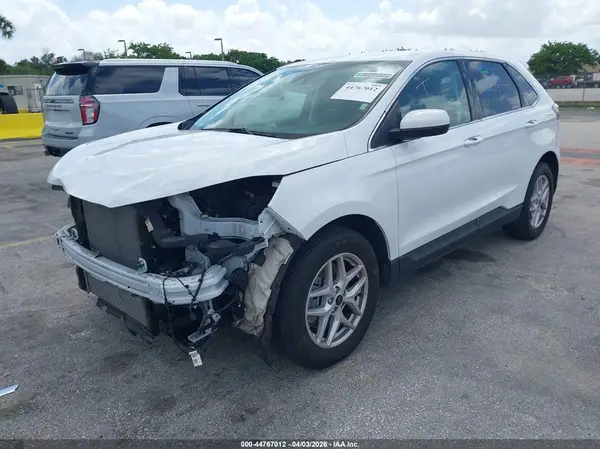 2FMPK4J9XRBA79326 2024 FORD EDGE - Image 2
