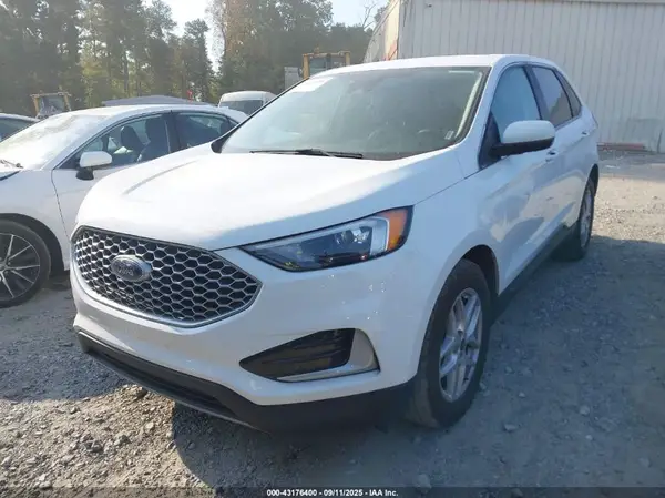 2FMPK4J9XRBA80749 2024 FORD EDGE - Image 2