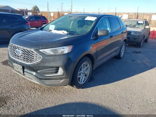 2FMPK4J9XRBA85482 2024 FORD EDGE - Image 2
