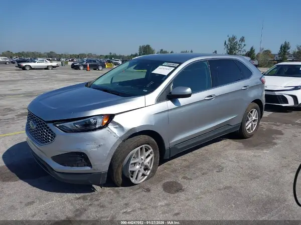 2FMPK4J9XRBA92514 2024 FORD EDGE - Image 2