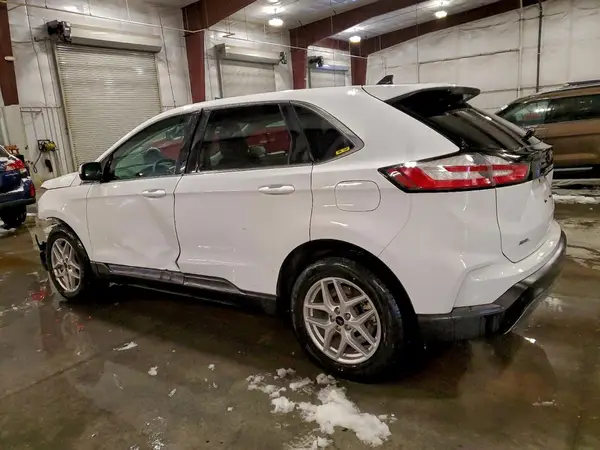 2FMPK4J9XRBA94067 2024 FORD EDGE - Image 2