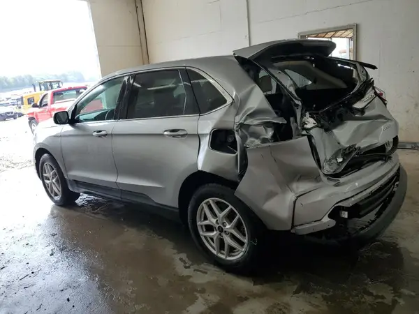 2FMPK4J9XRBA97339 2024 FORD EDGE - Image 2