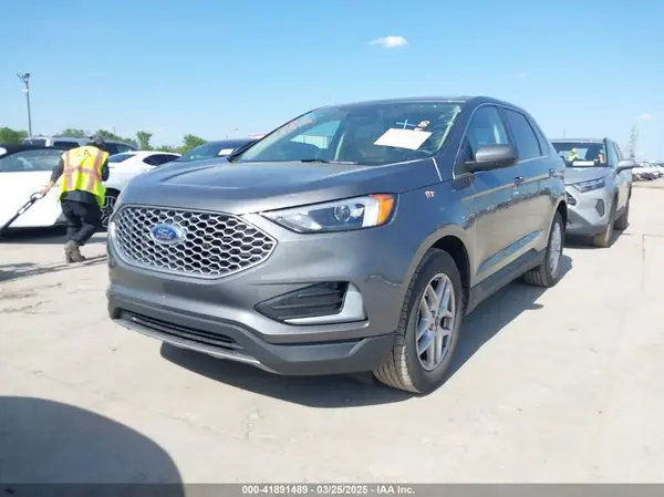 2FMPK4J9XRBA98698 2024 FORD EDGE - Image 2