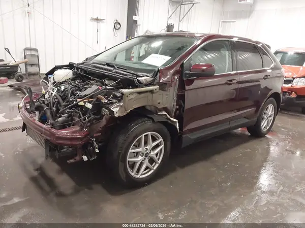 2FMPK4J9XRBB00305 2024 FORD EDGE - Image 2