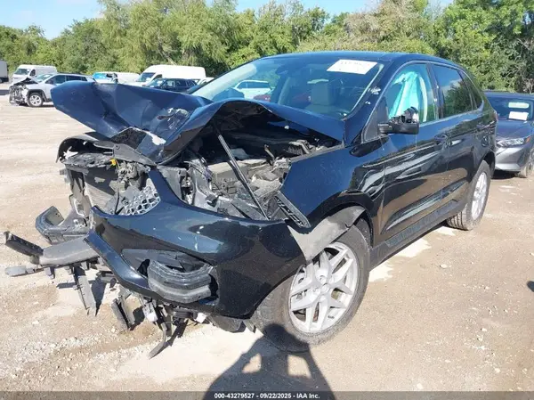 2FMPK4J9XRBB00921 2024 FORD EDGE - Image 2