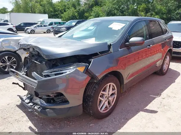 2FMPK4J9XRBB01597 2024 FORD EDGE - Image 2