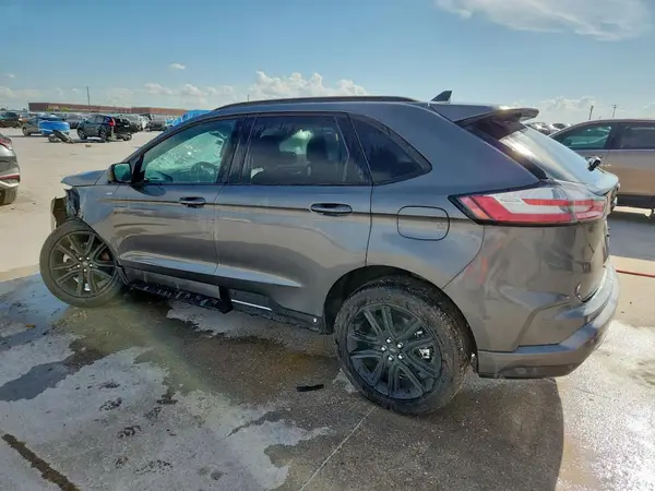 2FMPK4J9XRBB24698 2024 FORD EDGE - Image 2