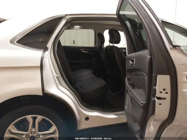 2FMPK4K81HBC22040 2017 FORD EDGE - Image 8