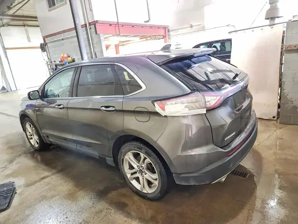 2FMPK4K88JBC07427 2018 FORD EDGE - Image 2