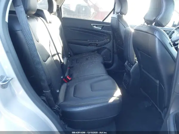 2FMPK4K8XGBC39272 2016 FORD EDGE - Image 8