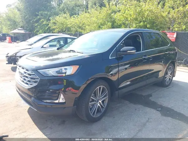 2FMPK4K90MBA33804 2021 FORD EDGE - Image 2