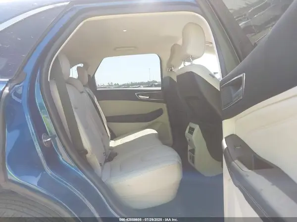 2FMPK4K90NBA00156 2022 FORD EDGE - Image 8