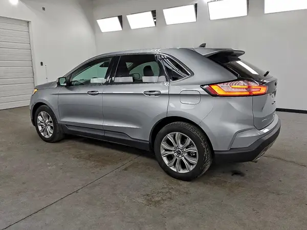 2FMPK4K92NBA55255 2022 FORD EDGE - Image 2
