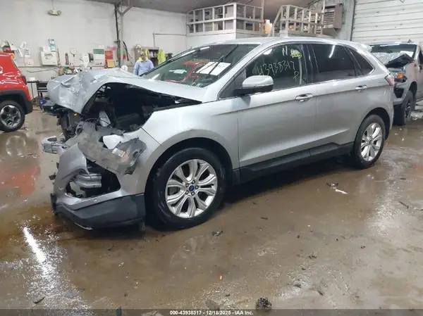 2FMPK4K92NBA62657 2022 FORD EDGE - Image 2