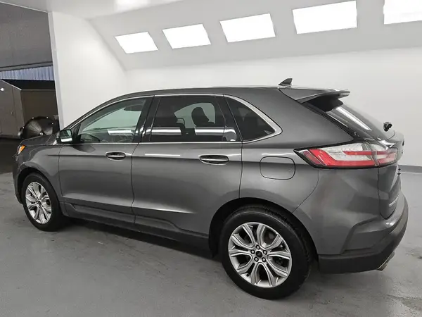 2FMPK4K92PBA58742 2023 FORD EDGE - Image 2