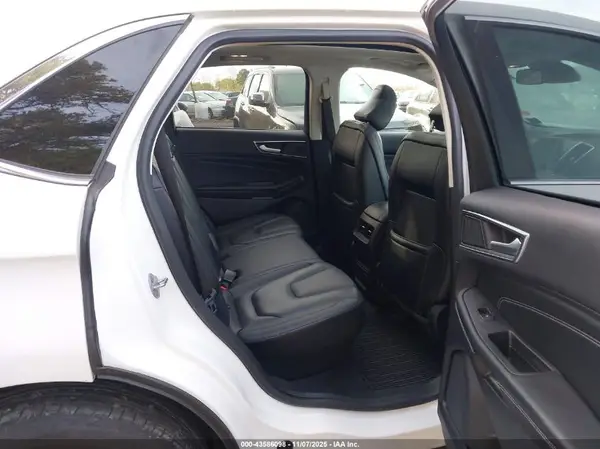 2FMPK4K93NBA35256 2022 FORD EDGE - Image 8