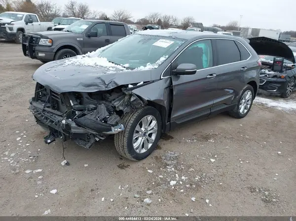 2FMPK4K94NBA26436 2022 FORD EDGE - Image 2
