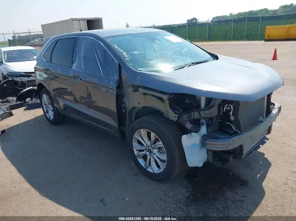 2FMPK4K94NBB07131 2022 FORD EDGE - Image 1
