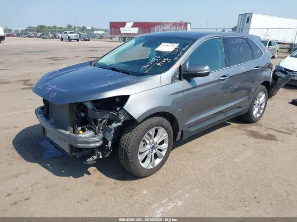 2FMPK4K94NBB07131 2022 FORD EDGE - Image 2