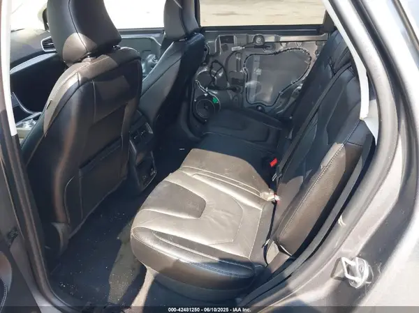 2FMPK4K94NBB07131 2022 FORD EDGE - Image 8