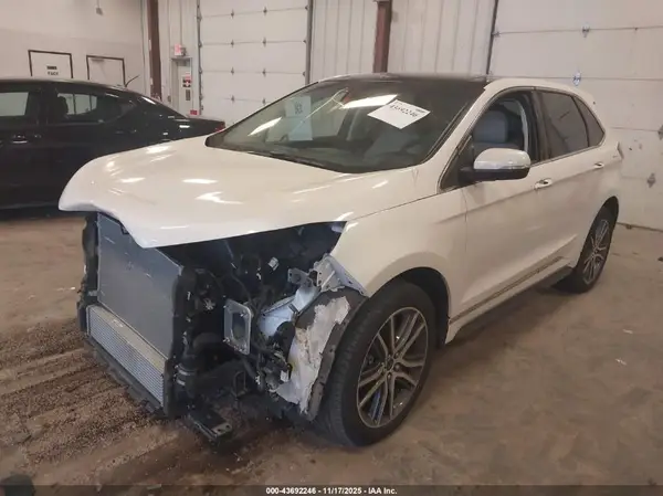 2FMPK4K95KBC60984 2019 FORD EDGE - Image 2