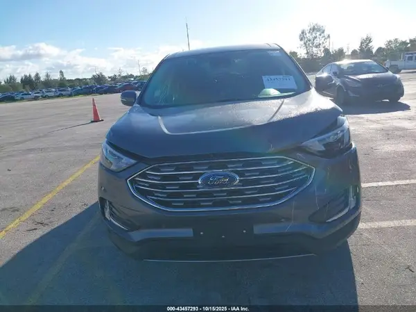 2024 FORD EDGE auction photo 6