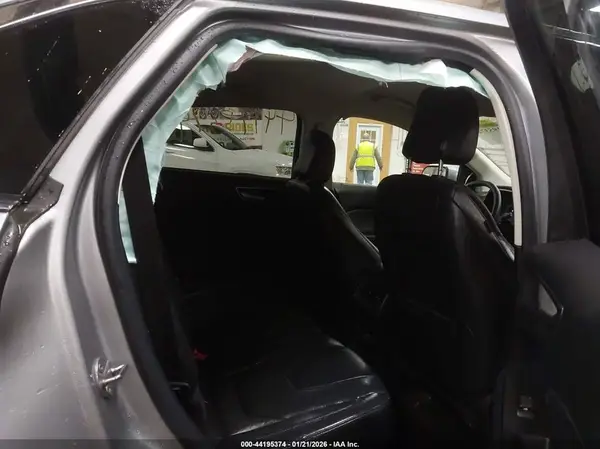 2FMPK4K97MBA27157 2021 FORD EDGE - Image 8