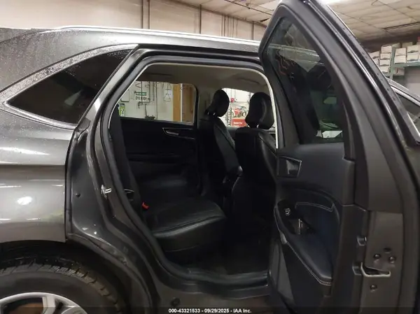 2FMPK4K9XHBB46911 2017 FORD EDGE - Image 8