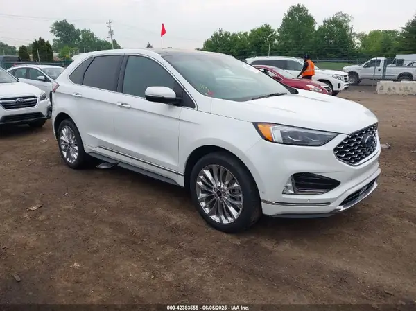 2FMPK4K9XNBA17689 2022 FORD EDGE - Image 1