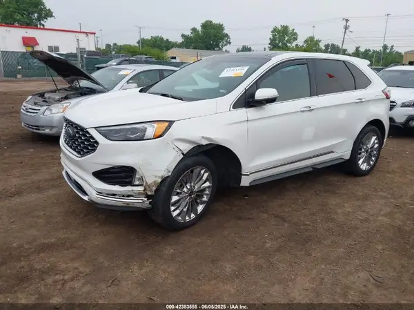 2FMPK4K9XNBA17689 2022 FORD EDGE - Image 2