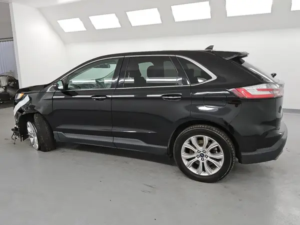 2FMPK4K9XNBA56007 2022 FORD EDGE - Image 2