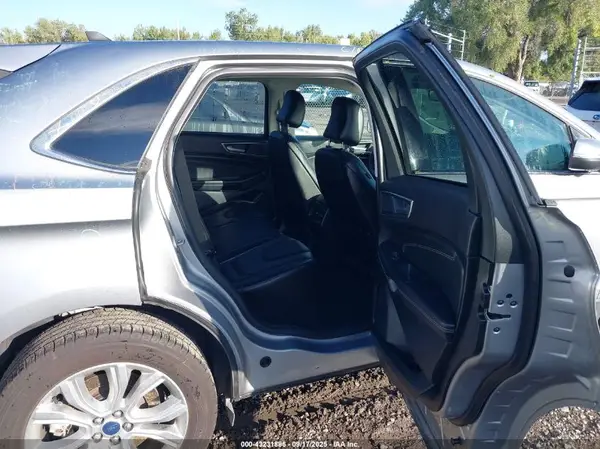 2FMPK4K9XNBB06694 2022 FORD EDGE - Image 8