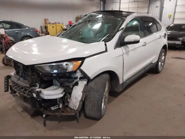 2FMPK4K9XNBB17095 2022 FORD EDGE - Image 2