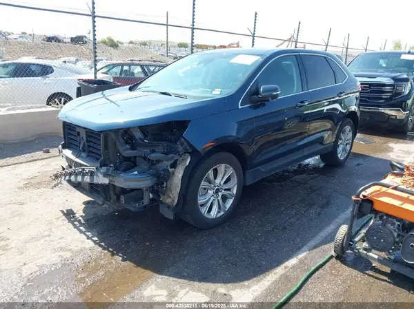 2FMPK4K9XPBA56012 2023 FORD EDGE - Image 2