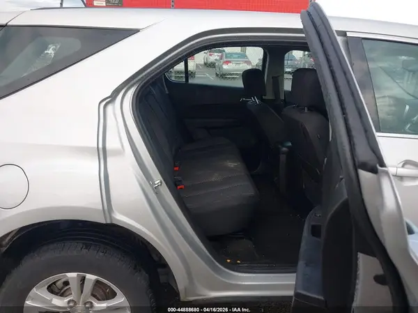 2GNALAEK7H1526709 2017 CHEVROLET EQUINOX - Image 8
