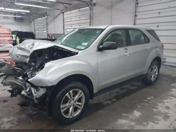 2GNALBEK0H1509000 2017 CHEVROLET EQUINOX - Image 2