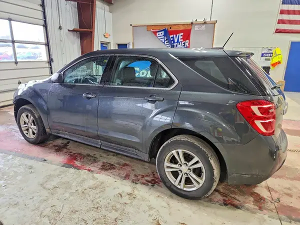 2GNALBEK0H1530686 2017 CHEVROLET EQUINOX - Image 2