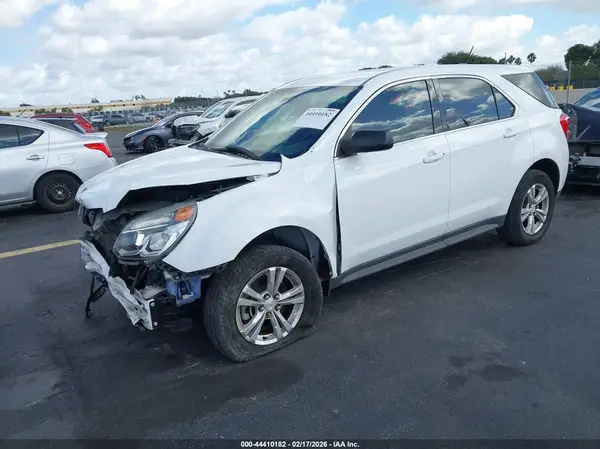 2GNALBEK0H1554728 2017 CHEVROLET EQUINOX - Image 2